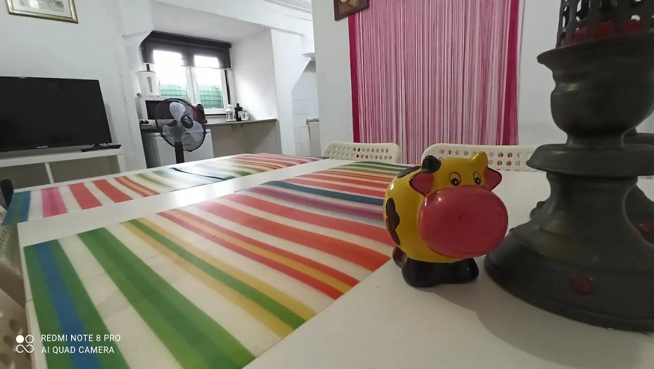 Lisboa Martim Moniz Low Cost Apartment
